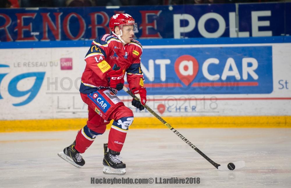 Grenoble  4 - 0 Mulhouse
