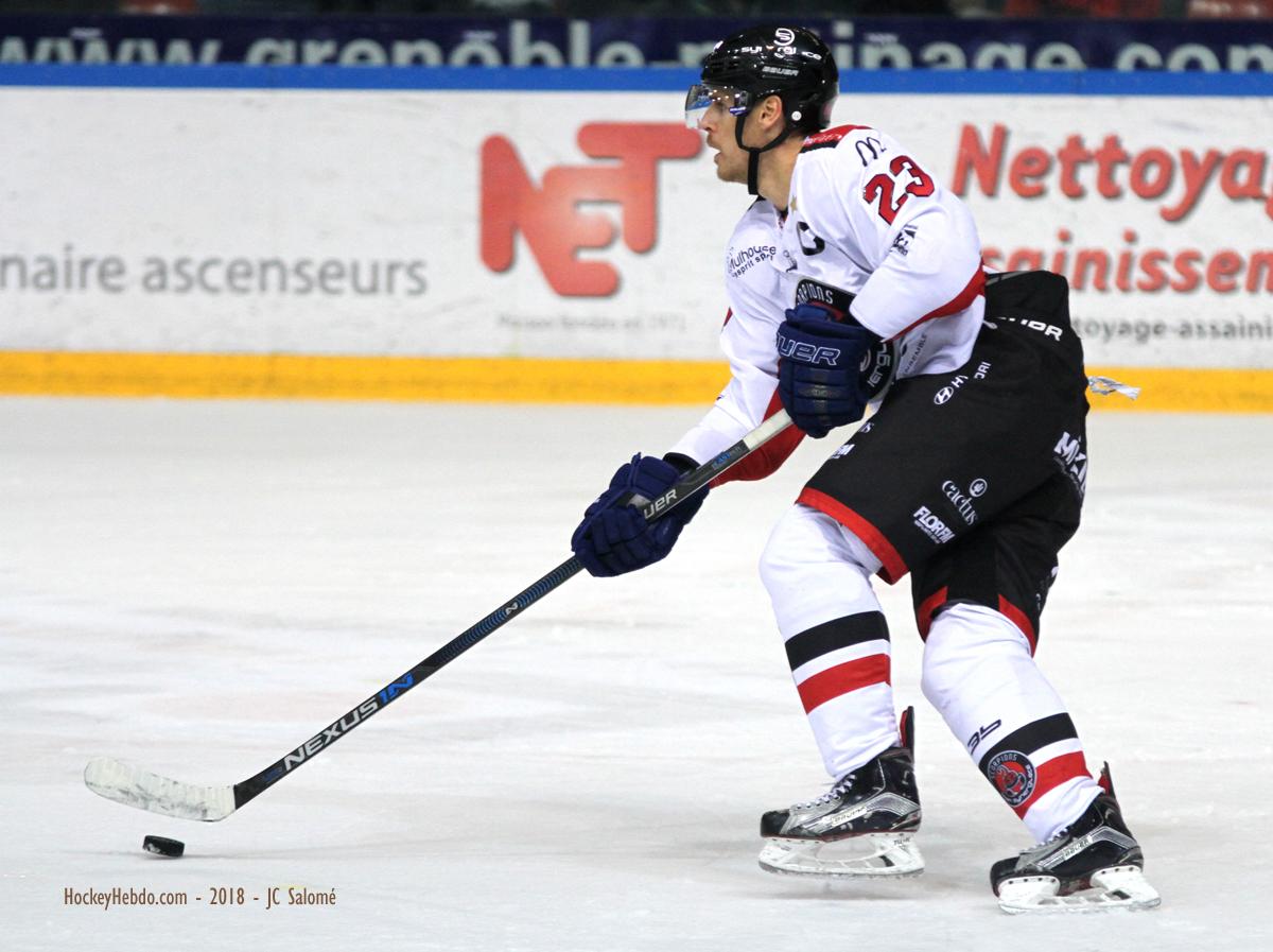 Grenoble  4 - 0 Mulhouse
