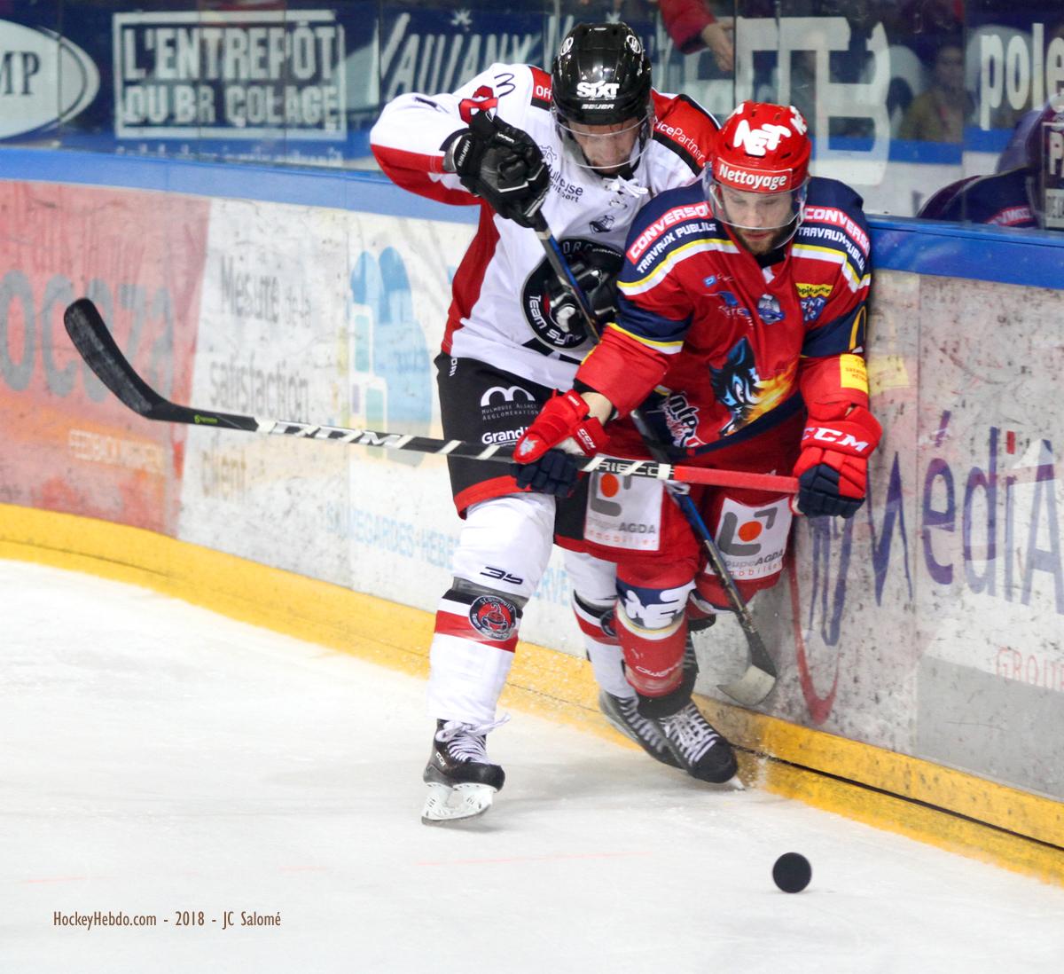 Grenoble  4 - 0 Mulhouse