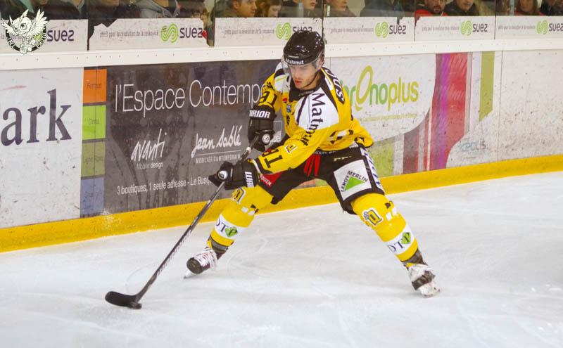 Anglet 3 - 8 Rouen