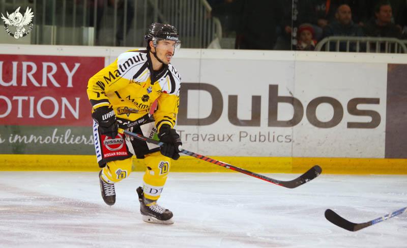 Anglet 3 - 8 Rouen