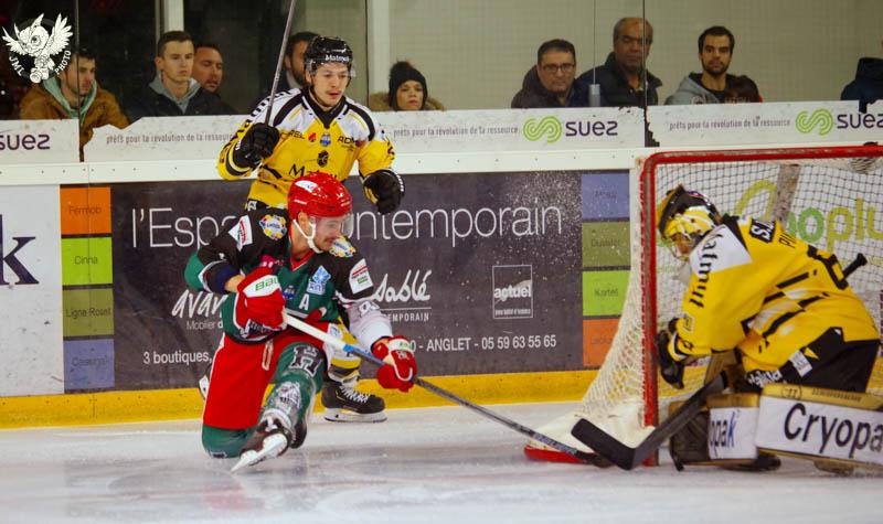 Anglet 3 - 8 Rouen
