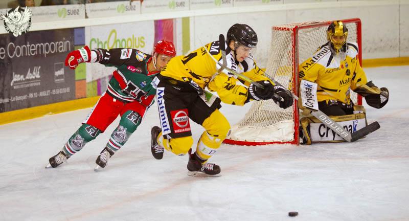 Anglet 3 - 8 Rouen