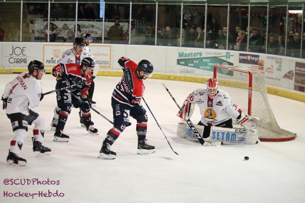 Angers  3 - 1 Chamonix 