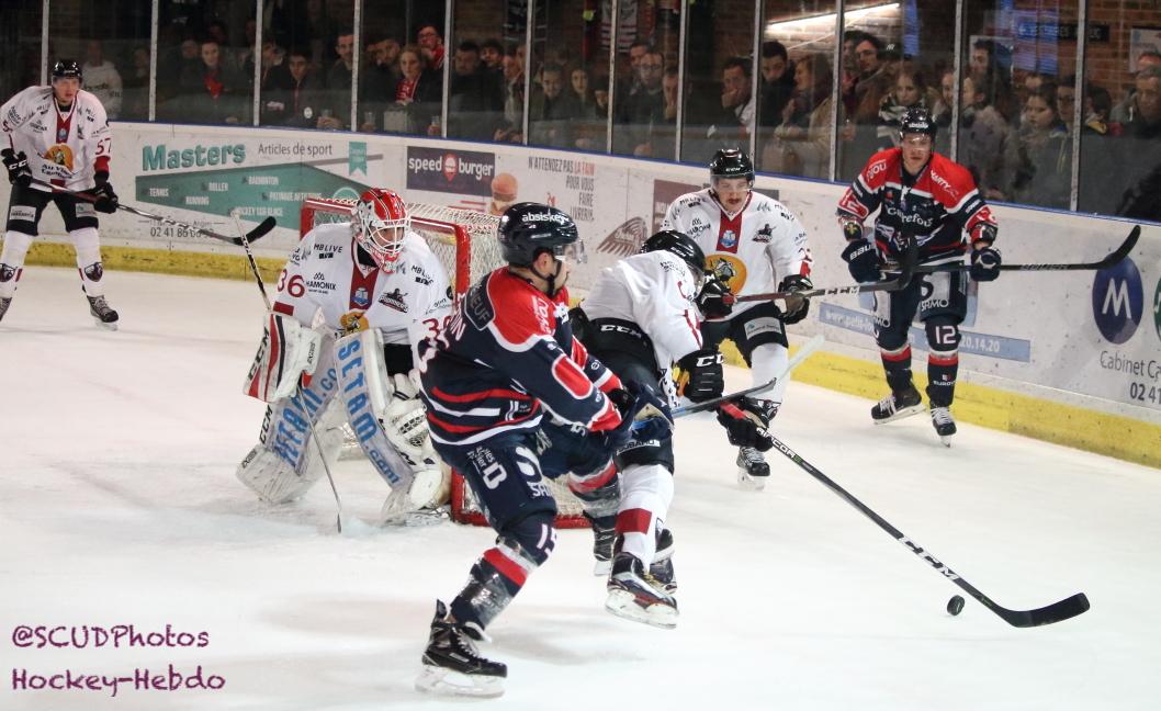Angers  3 - 1 Chamonix 