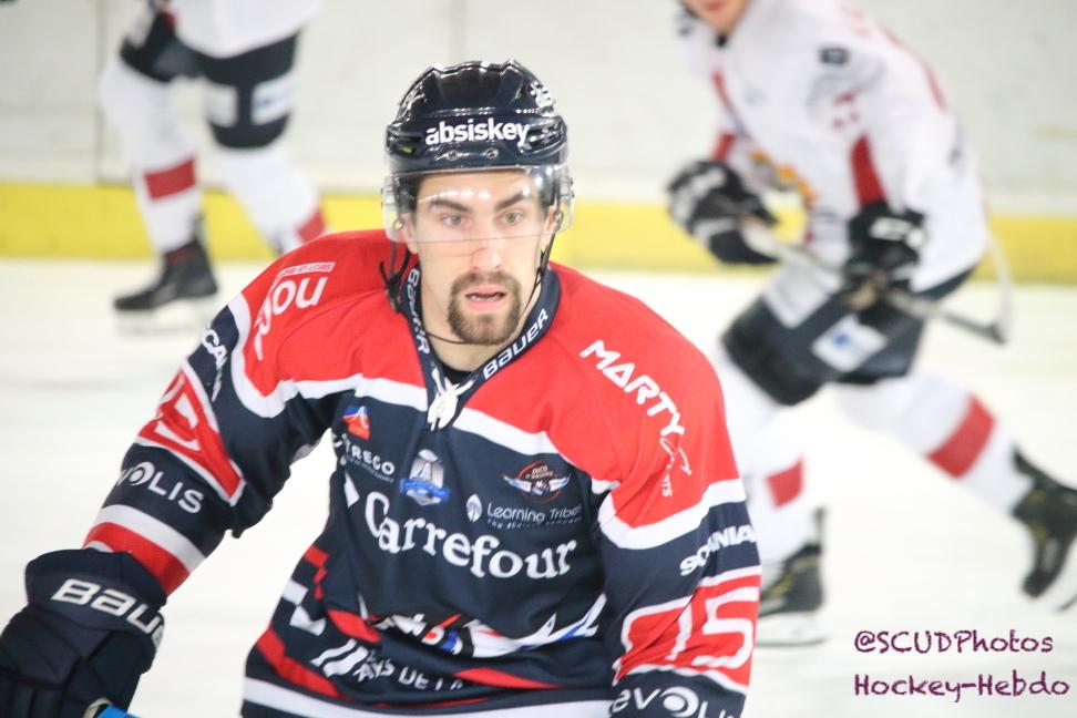 Angers  3 - 1 Chamonix 