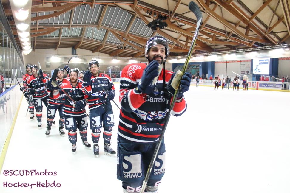 Angers  3 - 1 Chamonix 