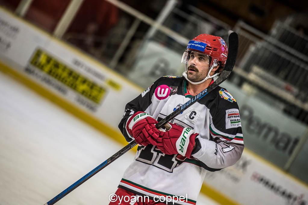 Chamonix  3 - 0 Anglet