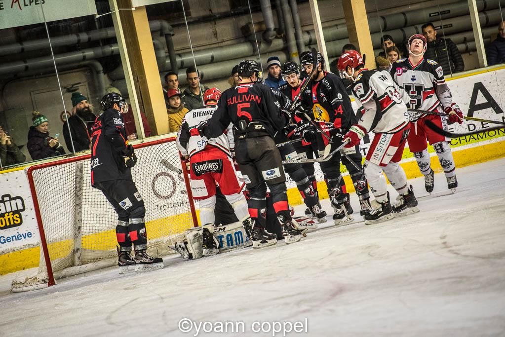 Chamonix  3 - 0 Anglet