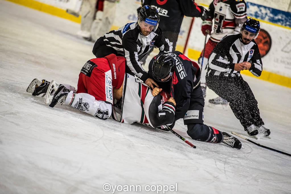 Chamonix  3 - 0 Anglet
