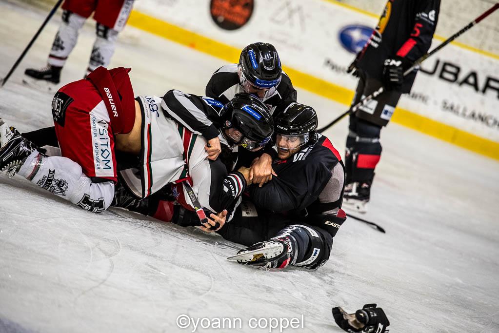 Chamonix  3 - 0 Anglet