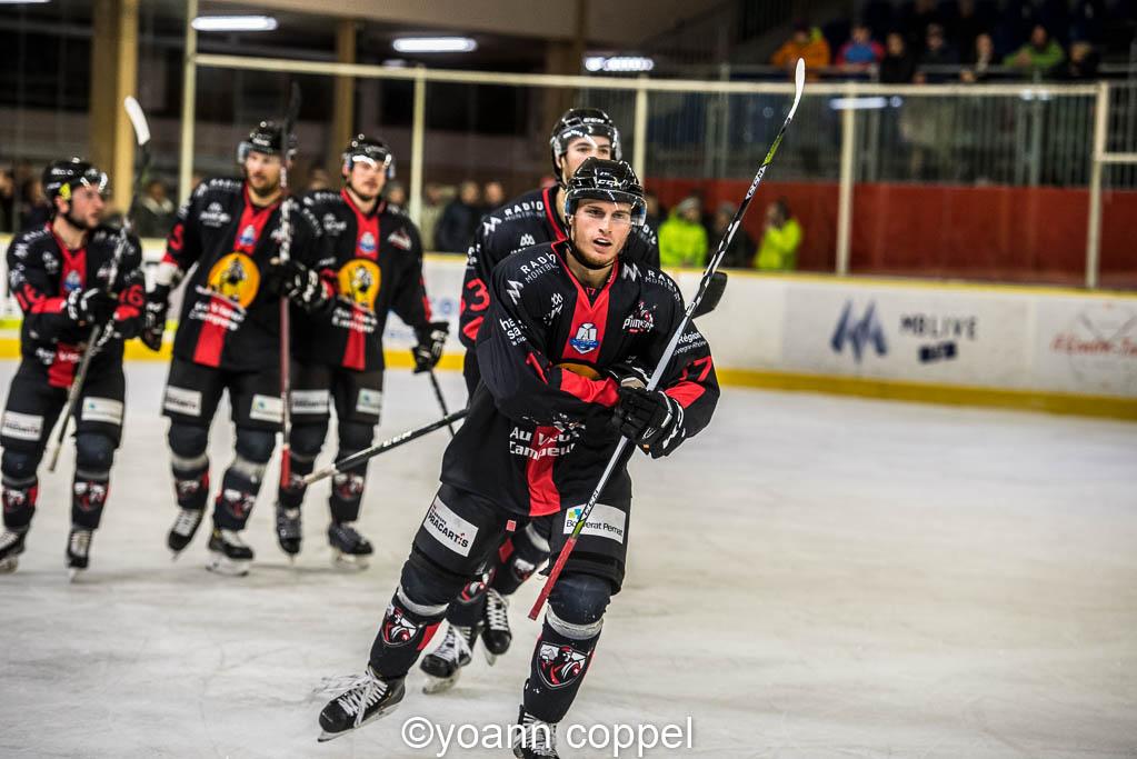 Chamonix  3 - 0 Anglet