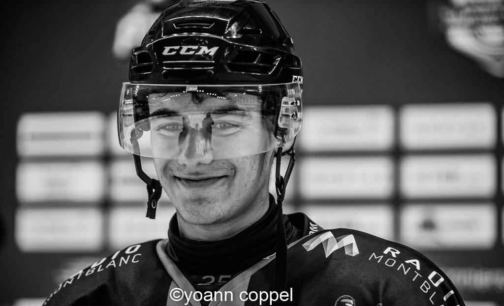 Chamonix  3 - 0 Anglet
