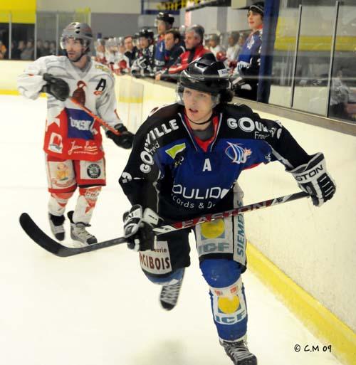Caen  4 - 1 Annecy