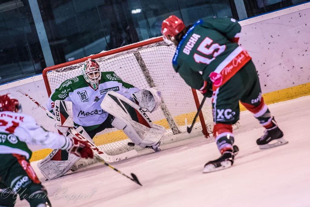 Mont-Blanc 1 - 7 Cergy-Pontoise