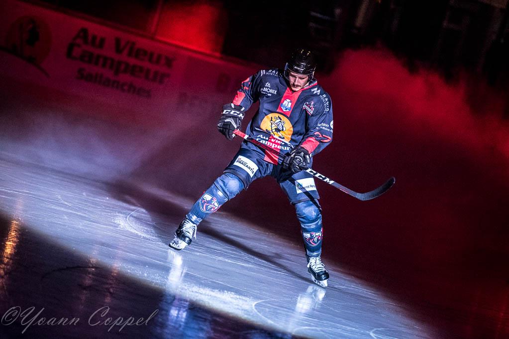 Chamonix  0 - 5 Rouen