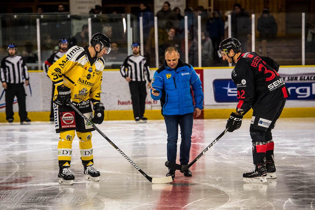 Chamonix  0 - 5 Rouen