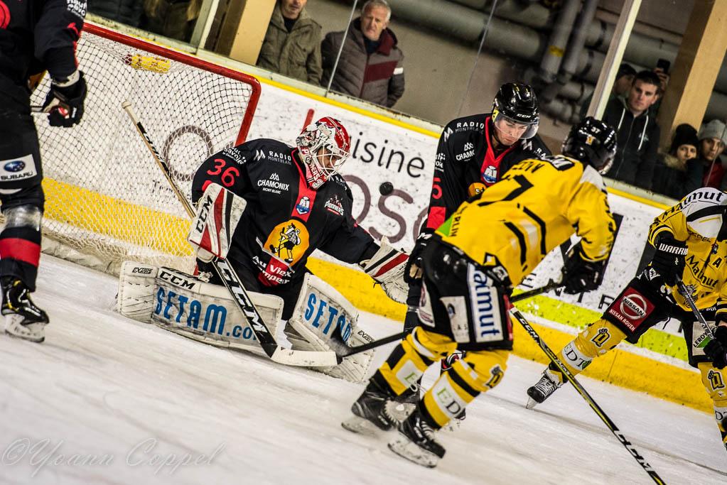 Chamonix  0 - 5 Rouen