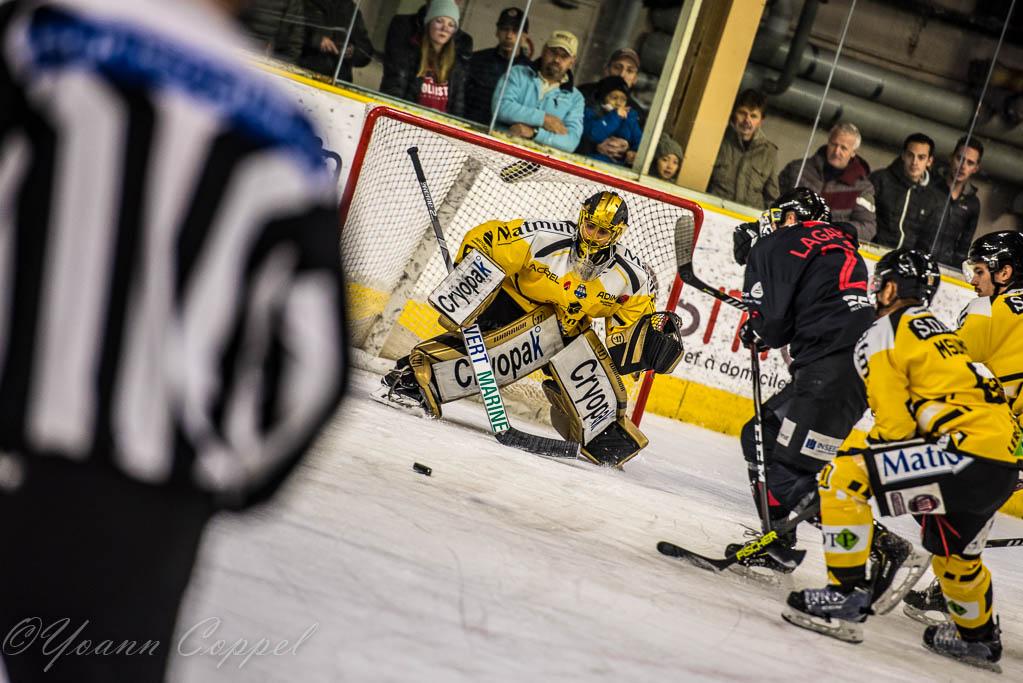Chamonix  0 - 5 Rouen