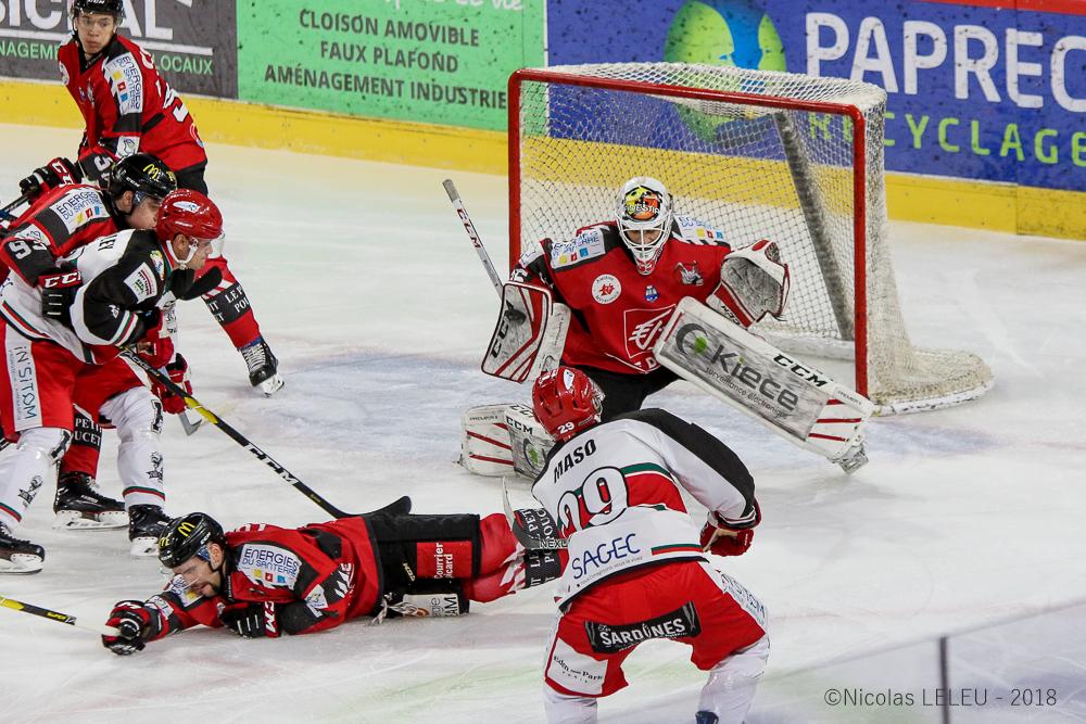 Amiens  4 - 2 Anglet
