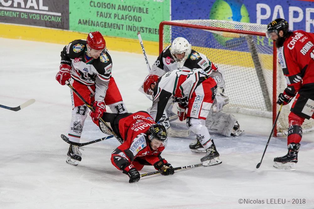 Amiens  4 - 2 Anglet