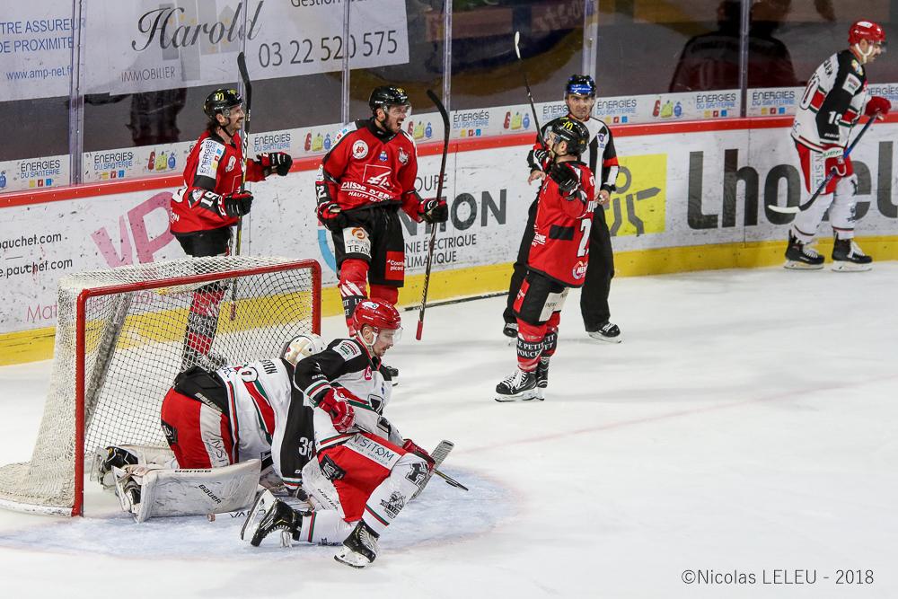 Amiens  4 - 2 Anglet