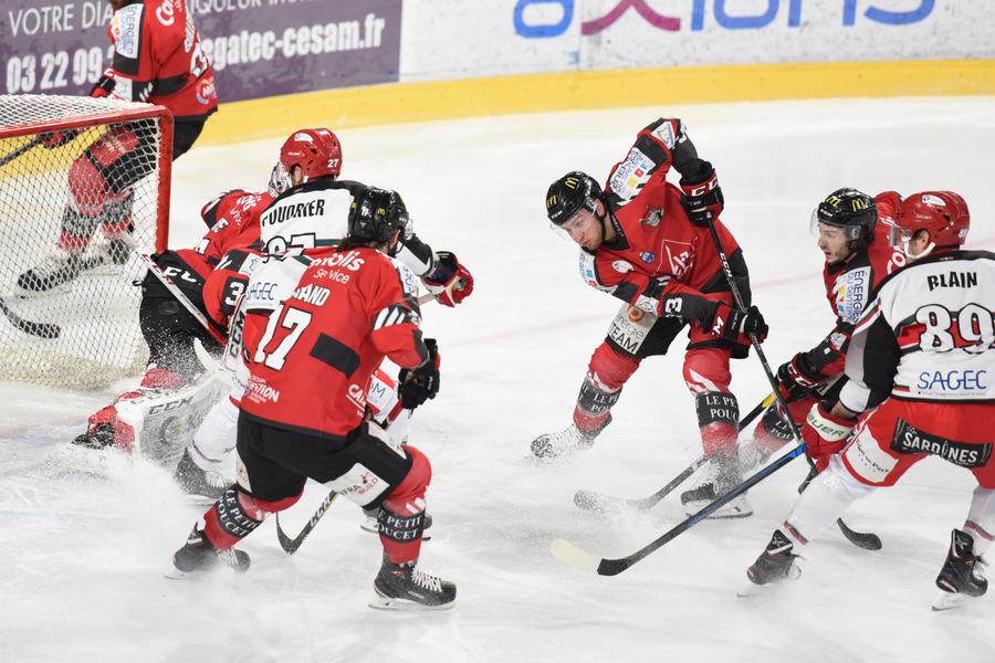 Amiens  4 - 2 Anglet