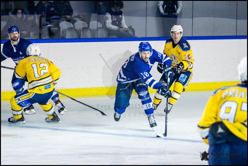 Paris (FV) 3 - 4 Evry / Viry