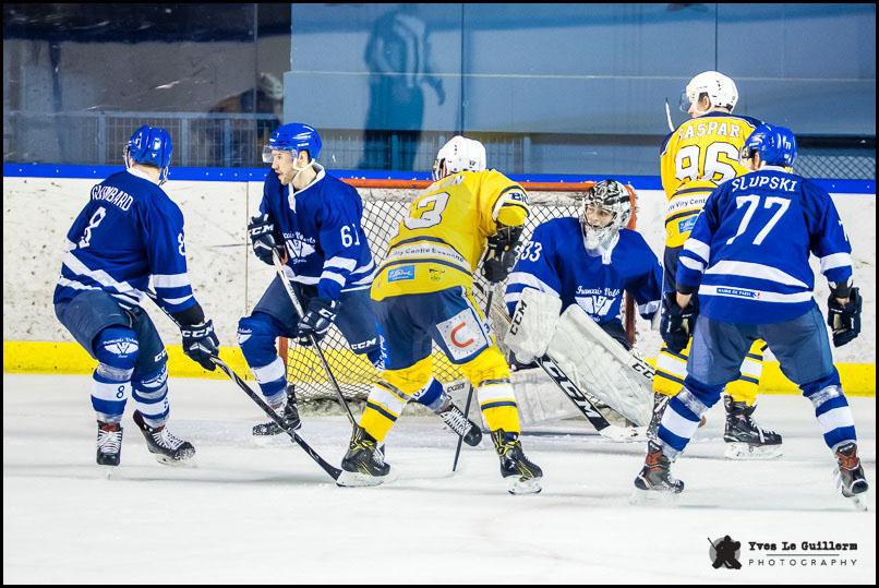 Paris (FV) 3 - 4 Evry / Viry