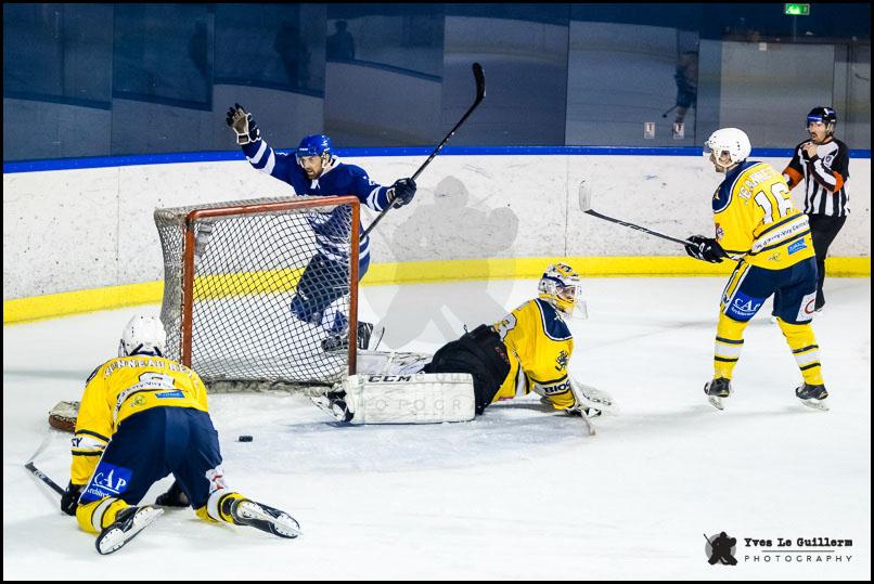 Paris (FV) 3 - 4 Evry / Viry
