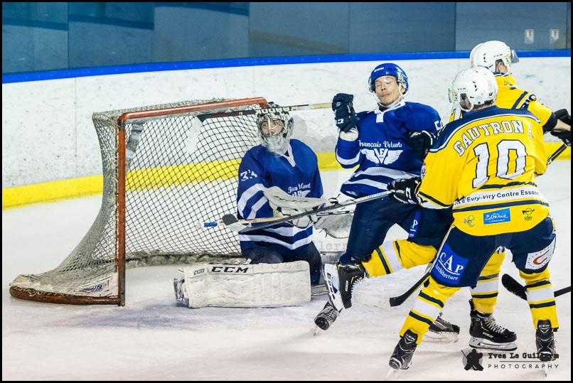 Paris (FV) 3 - 4 Evry / Viry