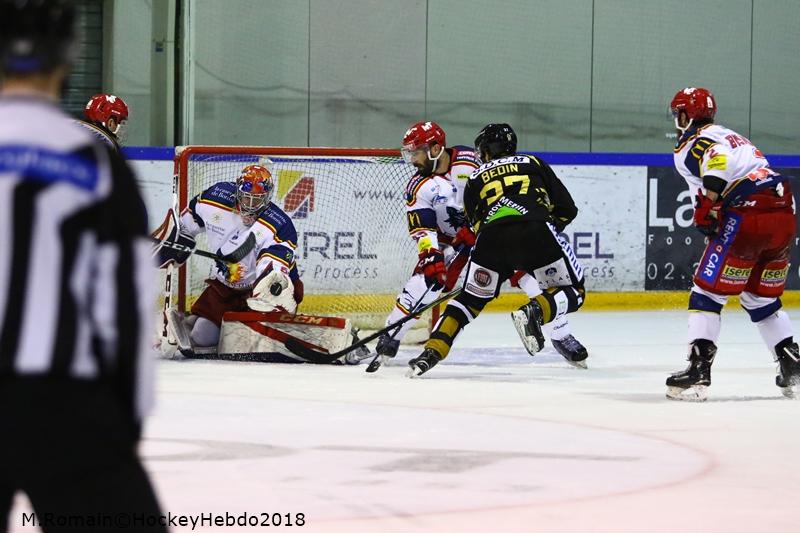 Rouen 4 - 2 Grenoble 