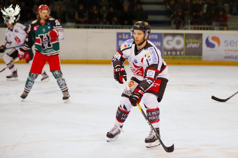 Anglet 2 - 6 Amiens 