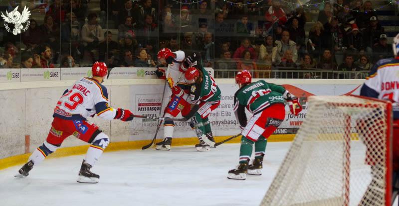 Anglet 1 - 5 Grenoble 