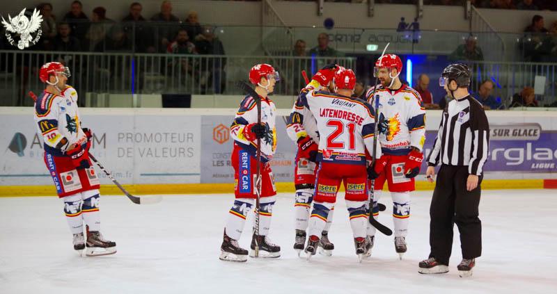 Anglet 1 - 5 Grenoble 