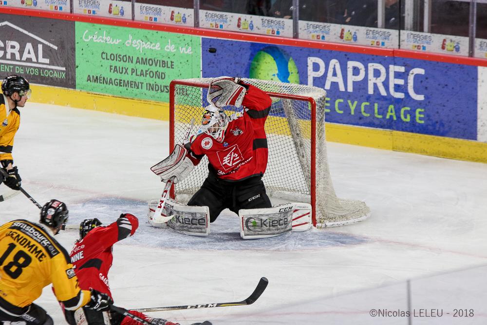 Amiens  5 - 1 Strasbourg 