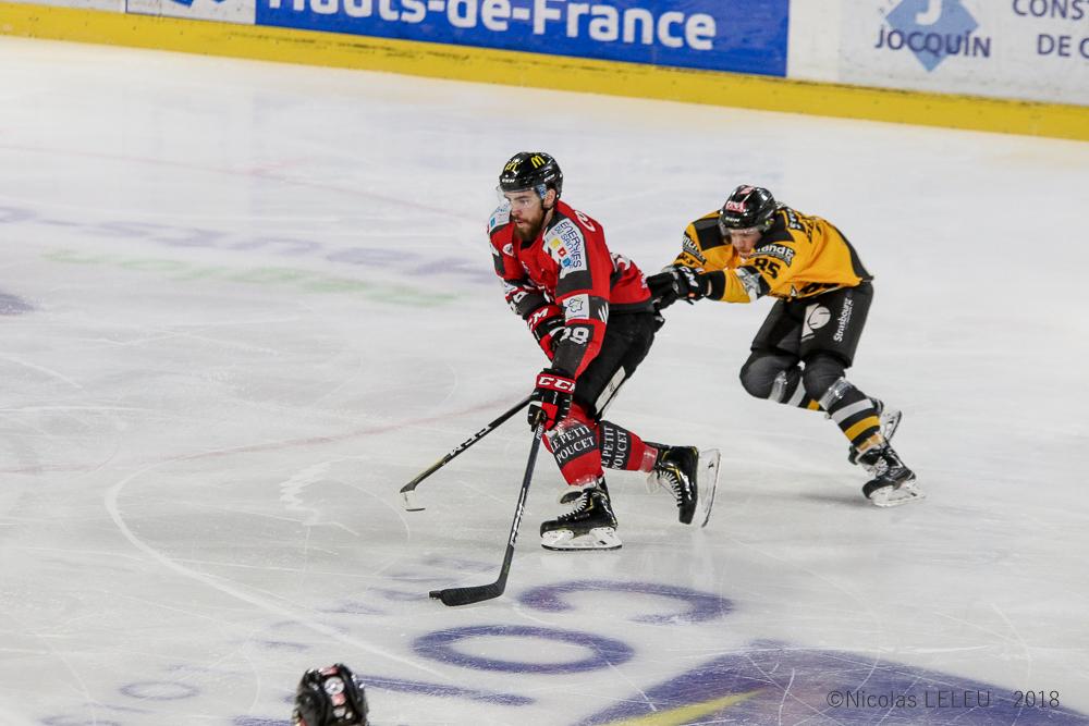 Amiens  5 - 1 Strasbourg 