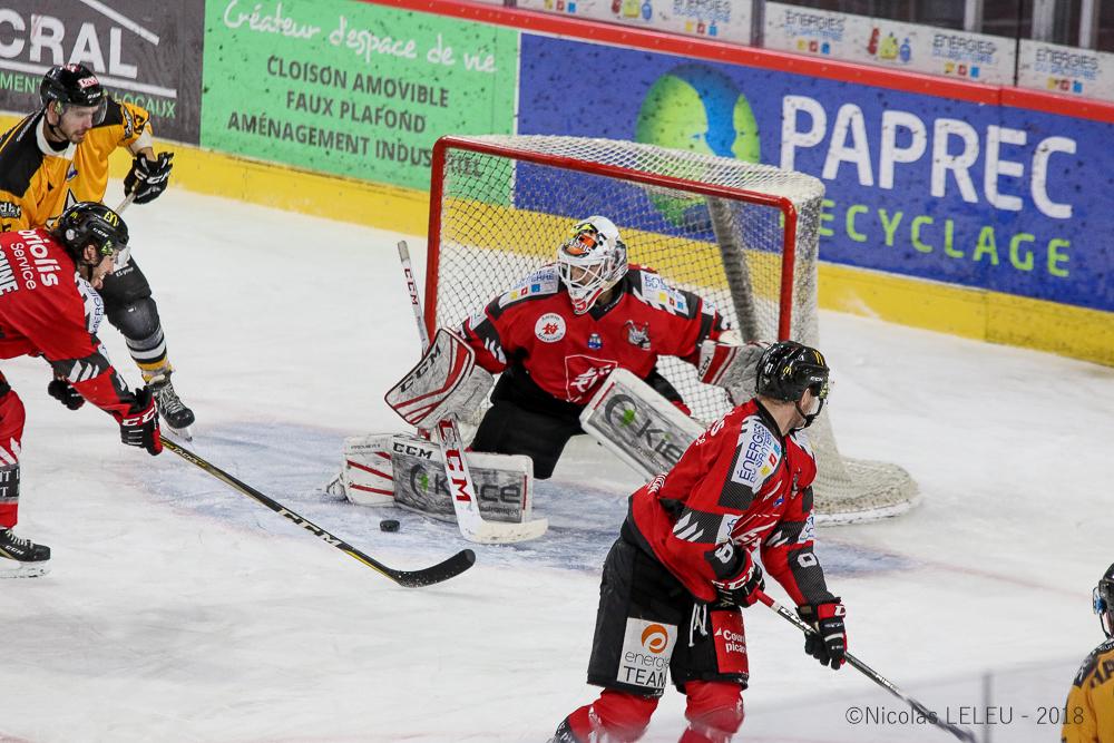 Amiens  5 - 1 Strasbourg 