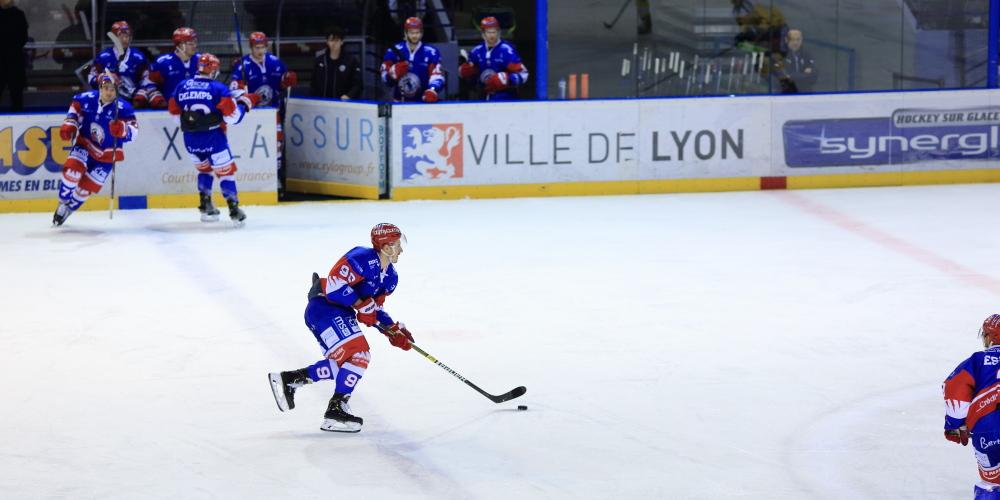 Lyon 3 - 5 Rouen