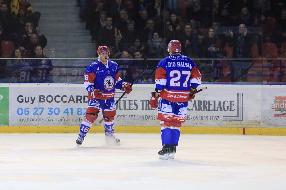 Lyon 3 - 5 Rouen