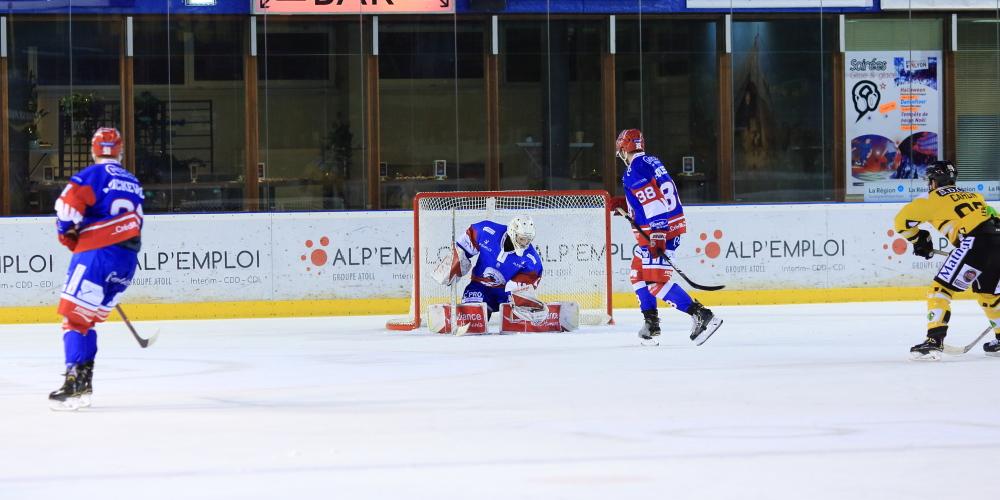 Lyon 3 - 5 Rouen