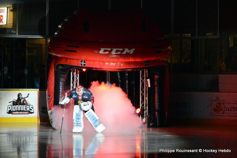 Chamonix  3 - 6 Angers 