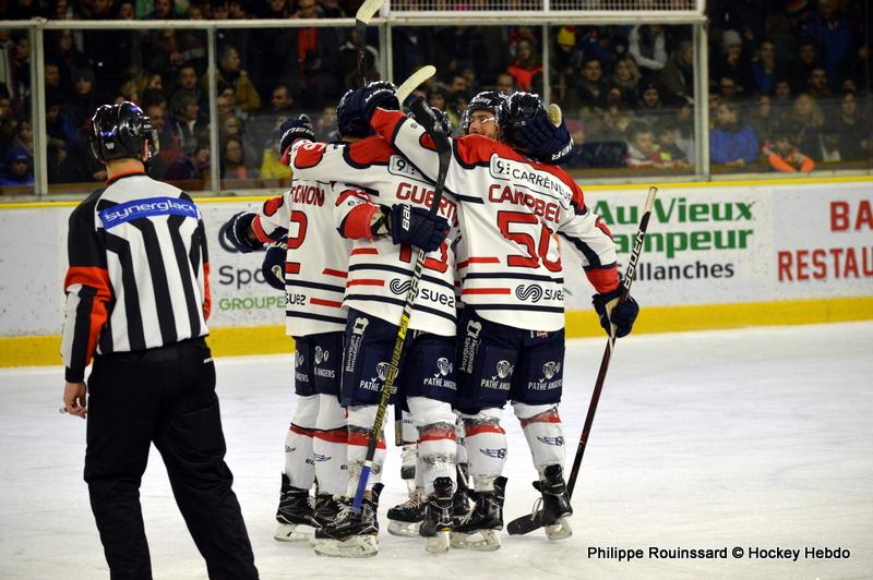 Chamonix  3 - 6 Angers 