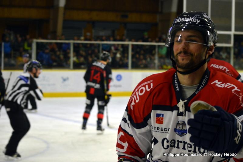Chamonix  3 - 6 Angers 