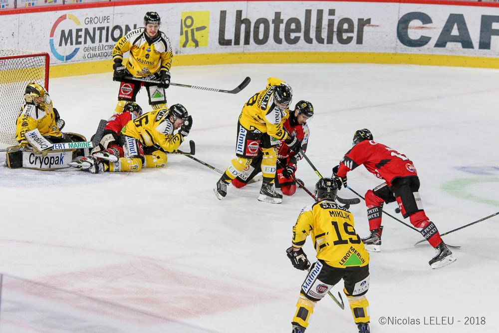 Amiens  4 - 3 Rouen