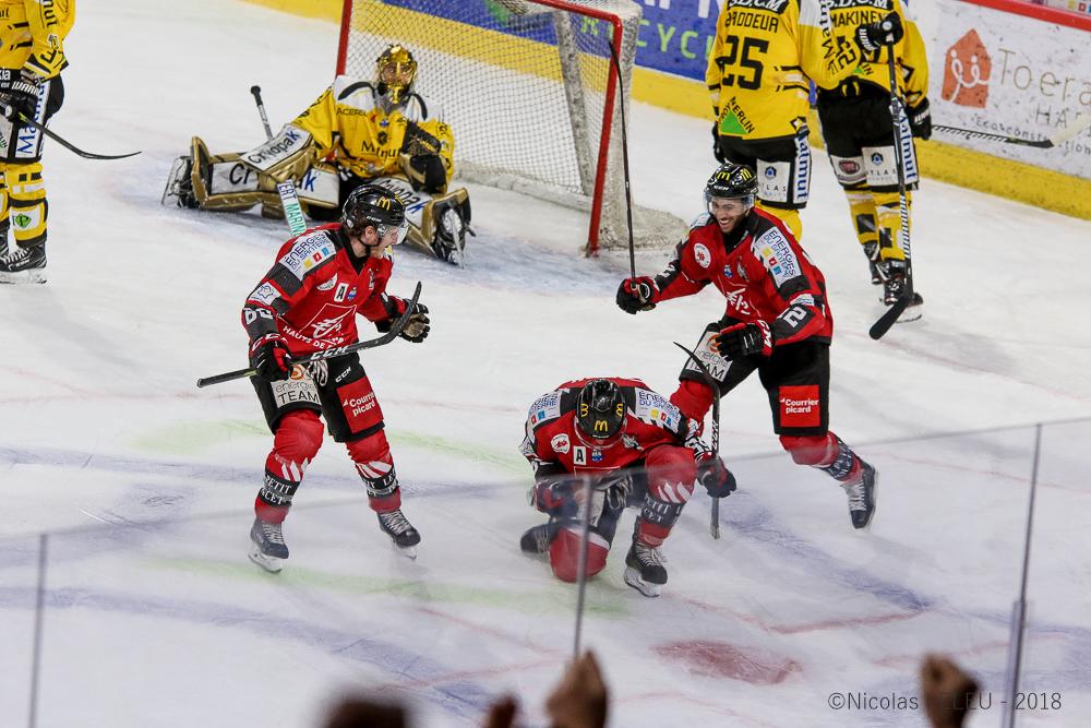 Amiens  4 - 3 Rouen