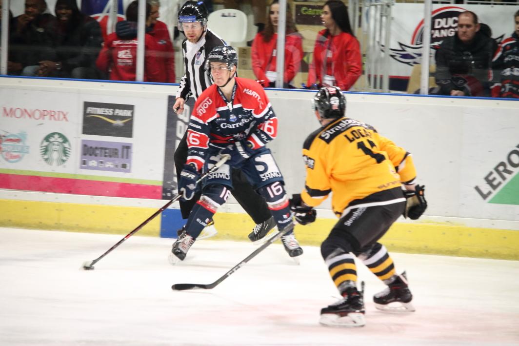 Angers  3 - 6 Strasbourg 