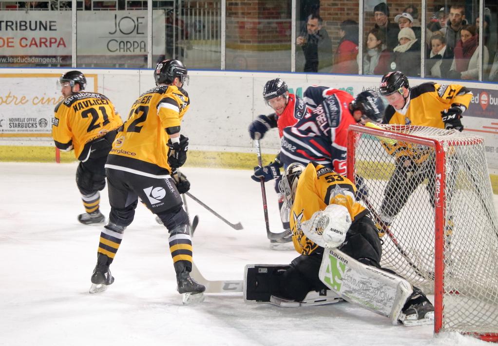 Angers  3 - 6 Strasbourg 