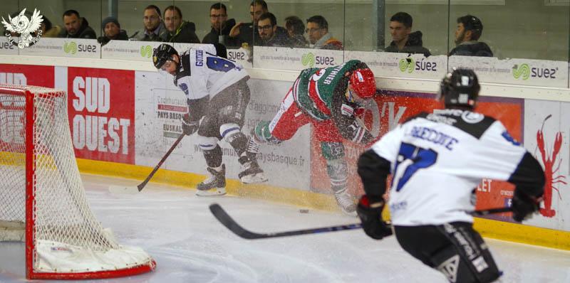 Anglet 6 - 3 Gap 