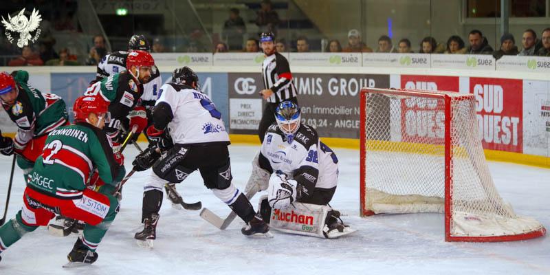 Anglet 6 - 3 Gap 